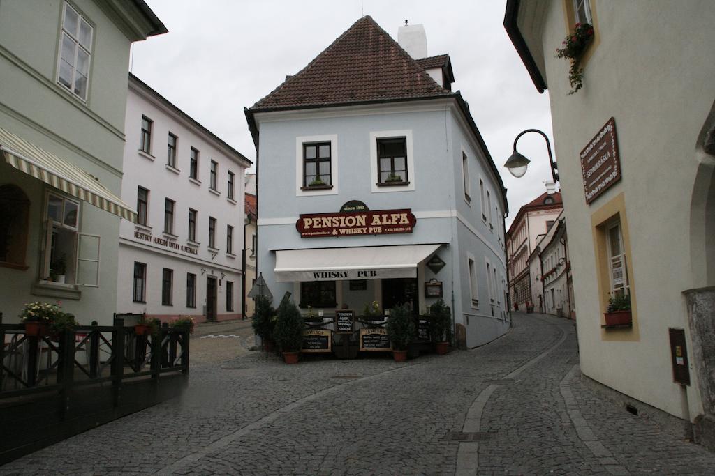 Pension Alfa & Whisky Pub Табор Екстер'єр фото